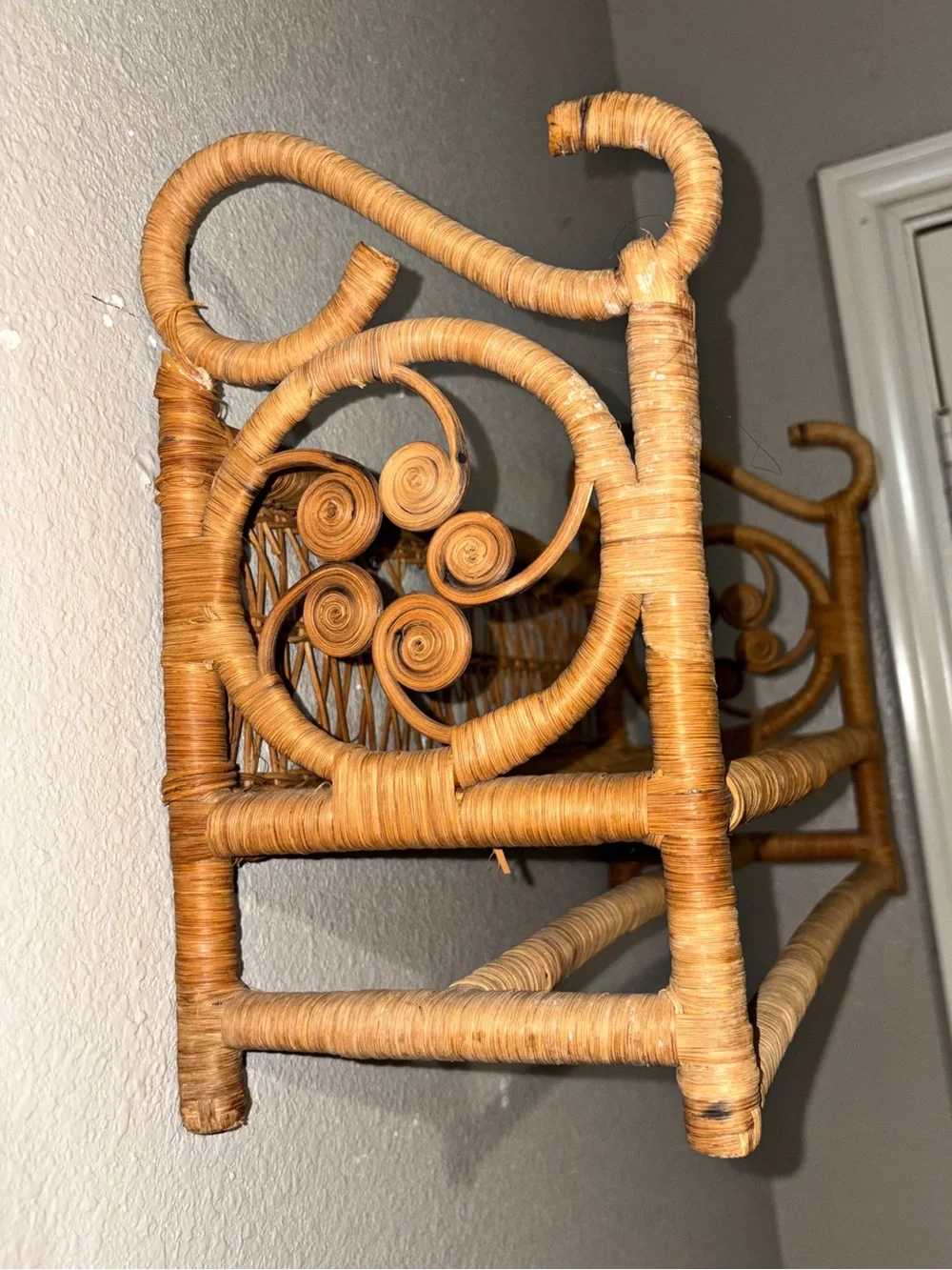Vintage Boho Wicker Rattan Wall Shelf with Towel Bar & Scroll Sides